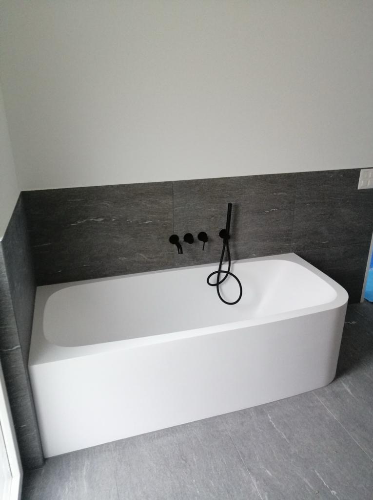 Łazienka Bern Szwajcaria 2024