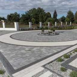 Mariusz Pikor - Odśnieżanie Dróg i Placów Nienadówka