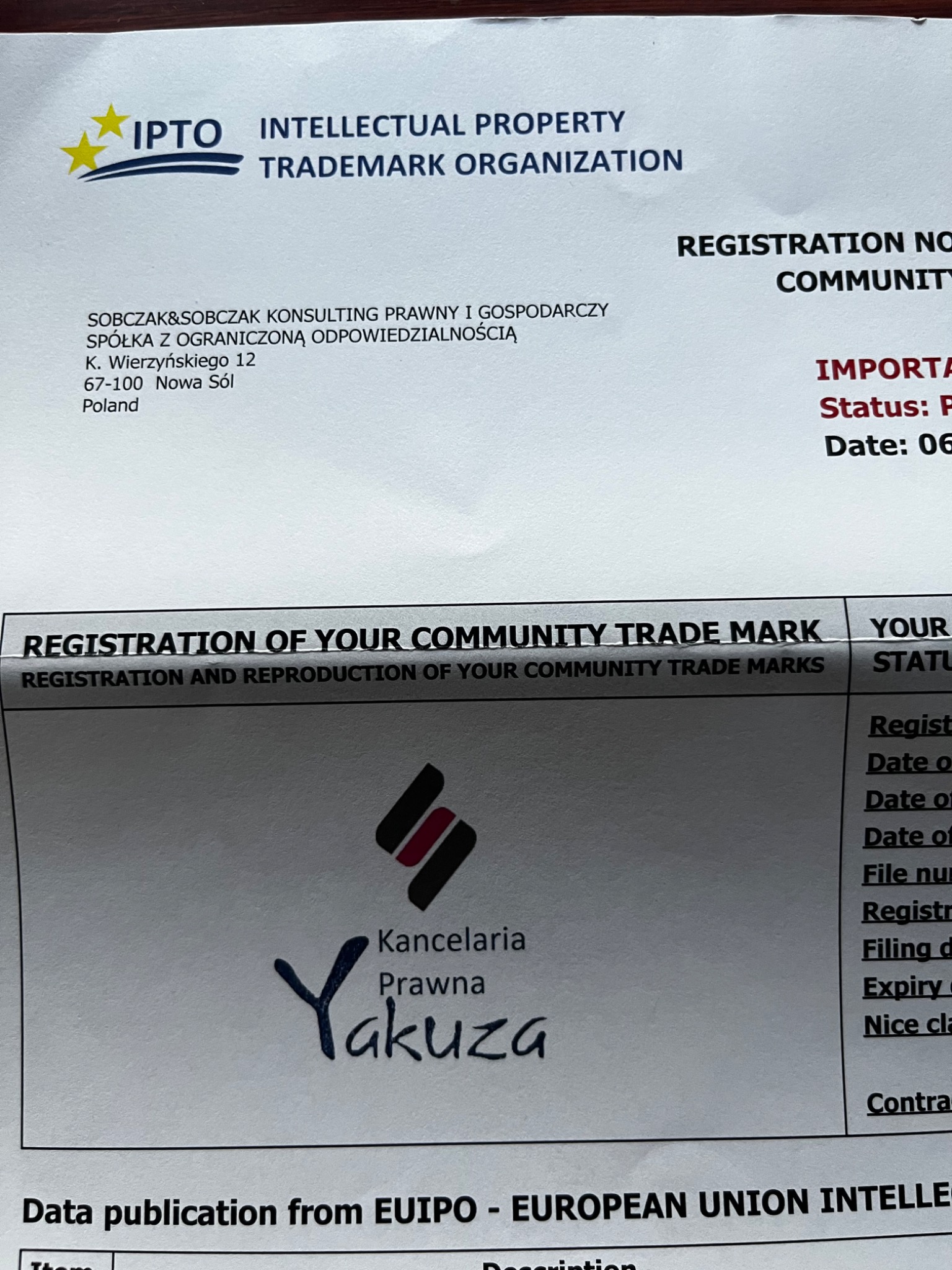 Dokument z logo kancelarii prawnej Yakuza i informacjami o rejestracji znaku towarowego w EUIPO.