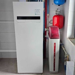 Dom Bez Koszt&oacute;w Sp. z o.o. - Magazyny energii Chojnice