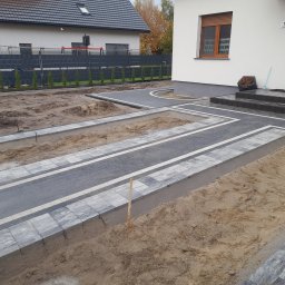 Układanie kostki brukowej Lubicz 4