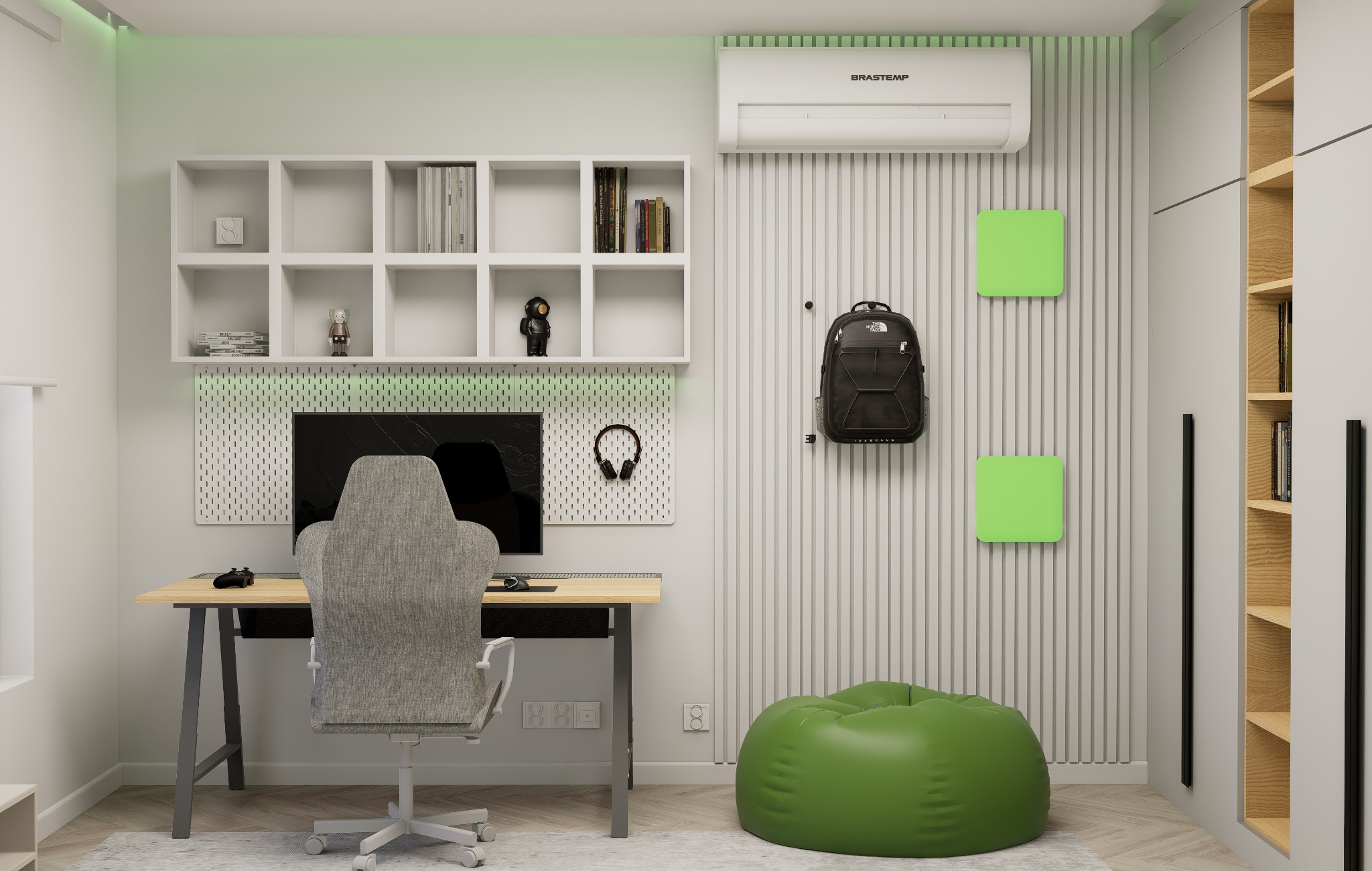 Nowoczesny pokój gracza z biurkiem, szarą tapicerowaną krzesłem gamingowym, białymi półkami na ścianie, czarnym plecakiem, zieloną pufą i klimatyzatorem Brastemp.