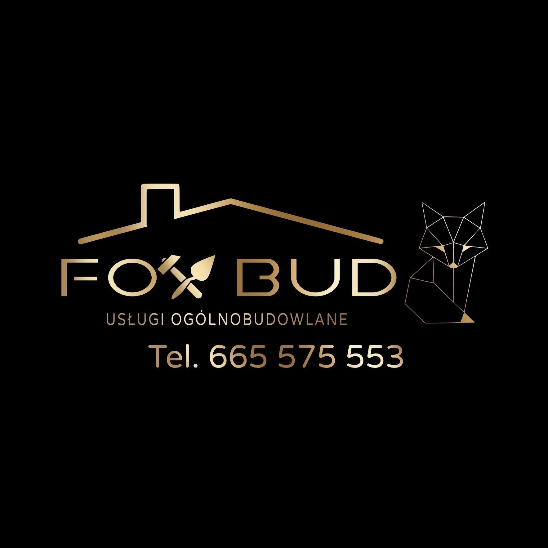 Złote logo firmy budowlanej Fox Bud na czarnym tle, przedstawiające schematyczny dom, skrzyżowane narzędzia murarskie i geometryczną sylwetkę lisa, wraz z napisem 'Usługi ogólnobudowlane' i numerem...