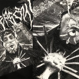 NO.REP - Czarno-biała grafika przedstawiająca portret z elementami surrealistycznymi, stylizowana na nadruk na odzieży, z widoczną strukturą materiału.