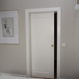 Drzwi przesuwne chowane w ścianie
