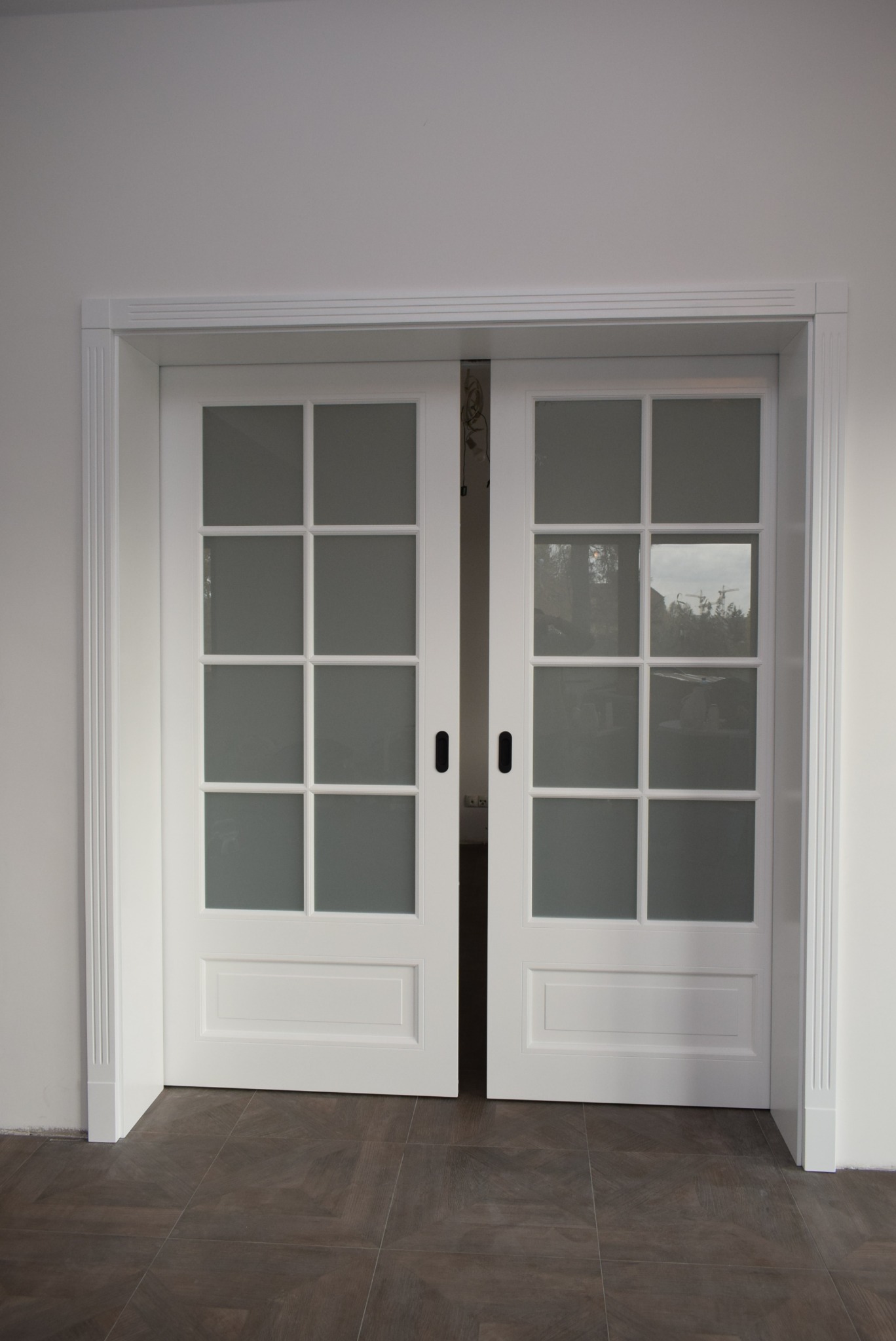 Drzwi przesuwne dwuskrzydłowe