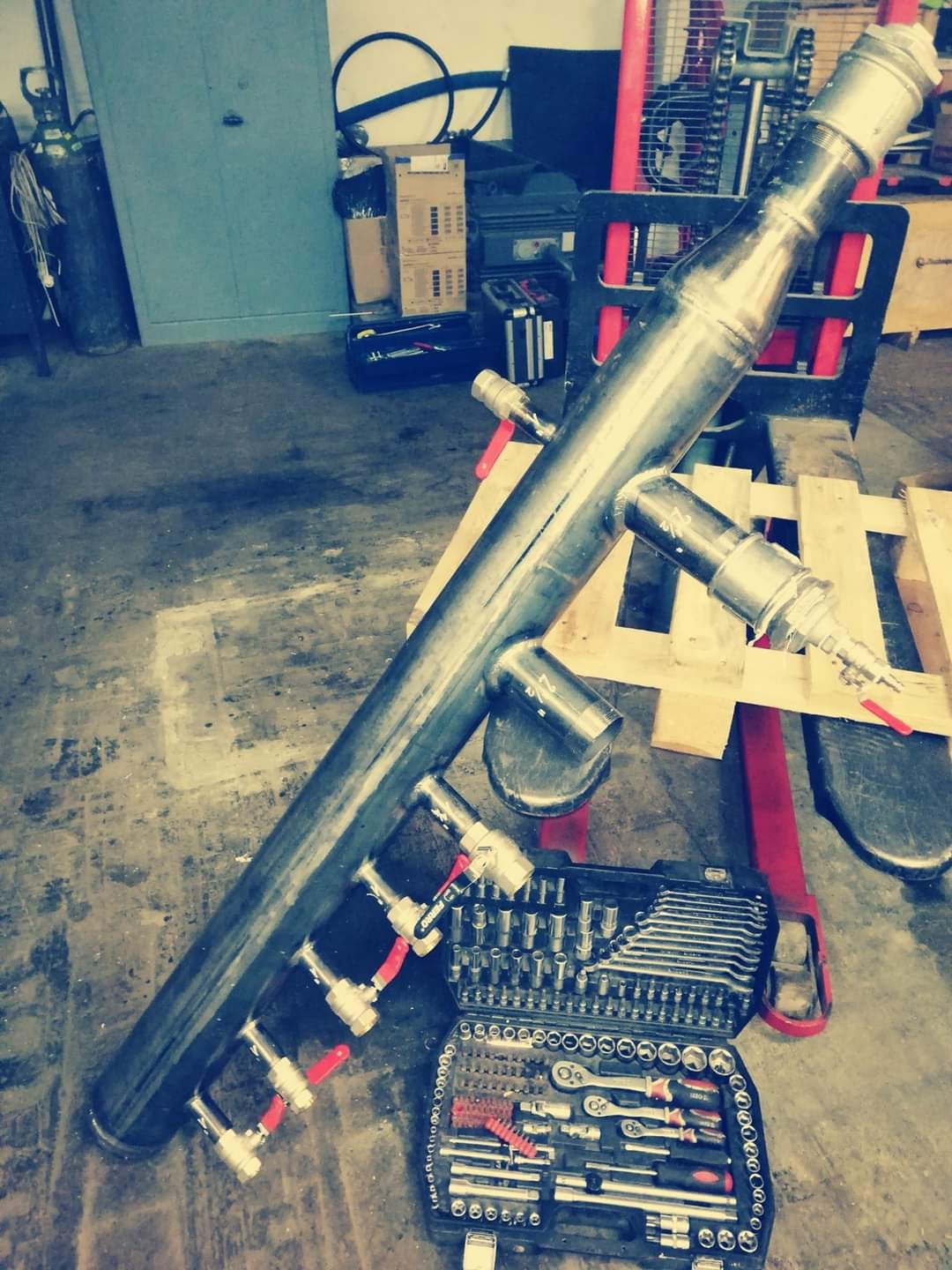 Kolektor zaworowy firmy Oriflame