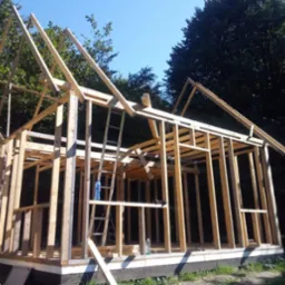 Szkielet konstrukcji w trakcie budowy