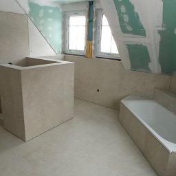 Sylwester Puzik-Olszewski - Malowanie Fasady Mak&oacute;w Podhalański