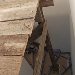 m4home Marcin Szmidt - rusztowanie- nietypowa klatka schodowa