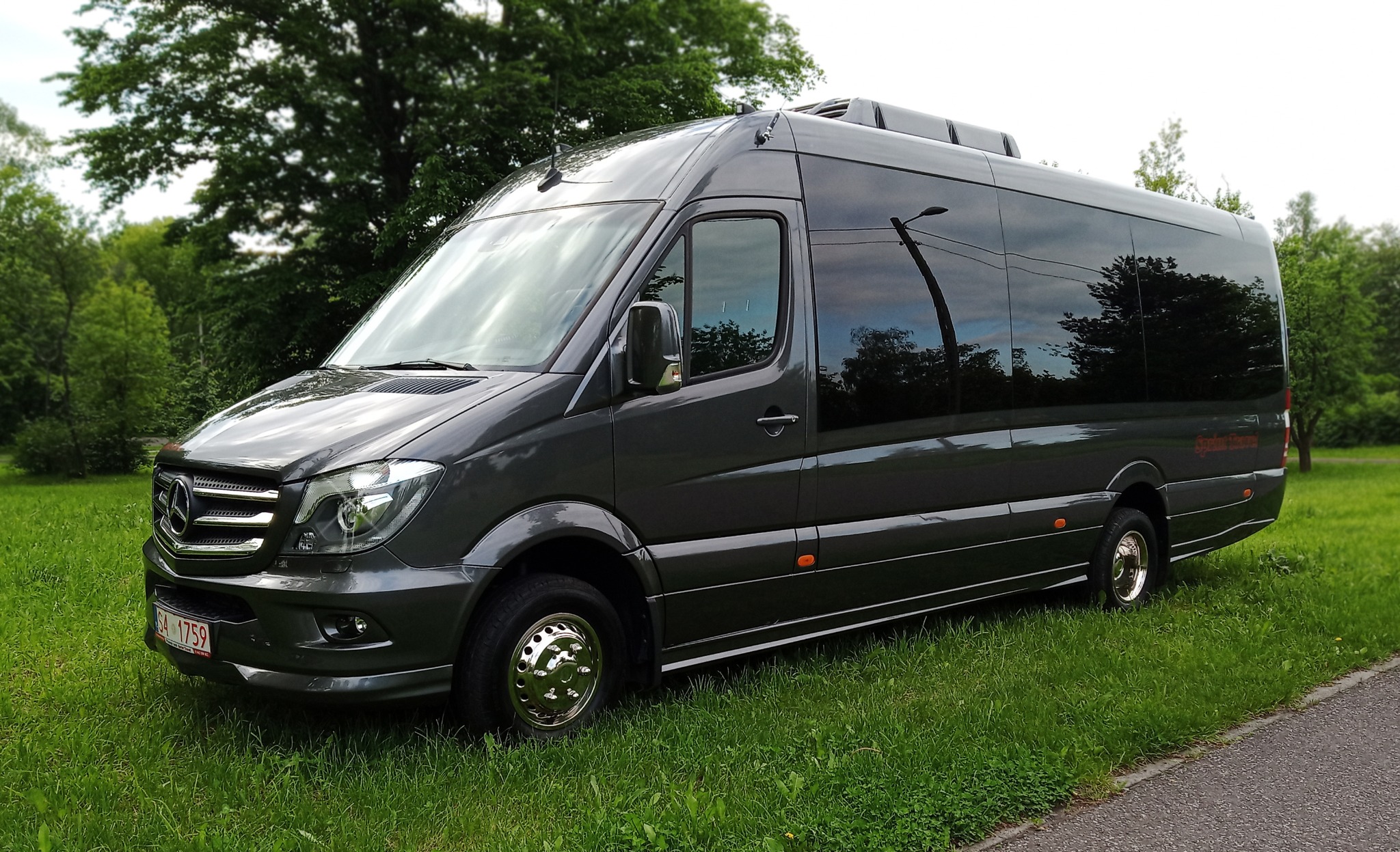 Wynajem busów wraz z kierowcą, Przewóz osób, Obsługa wesel, imprez rodzinnych, firmowych, Katowice, Bus Vip Class