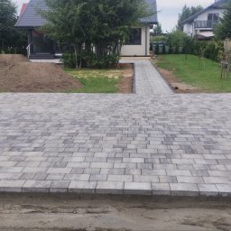 Układanie kostki brukowej Domatowo 2