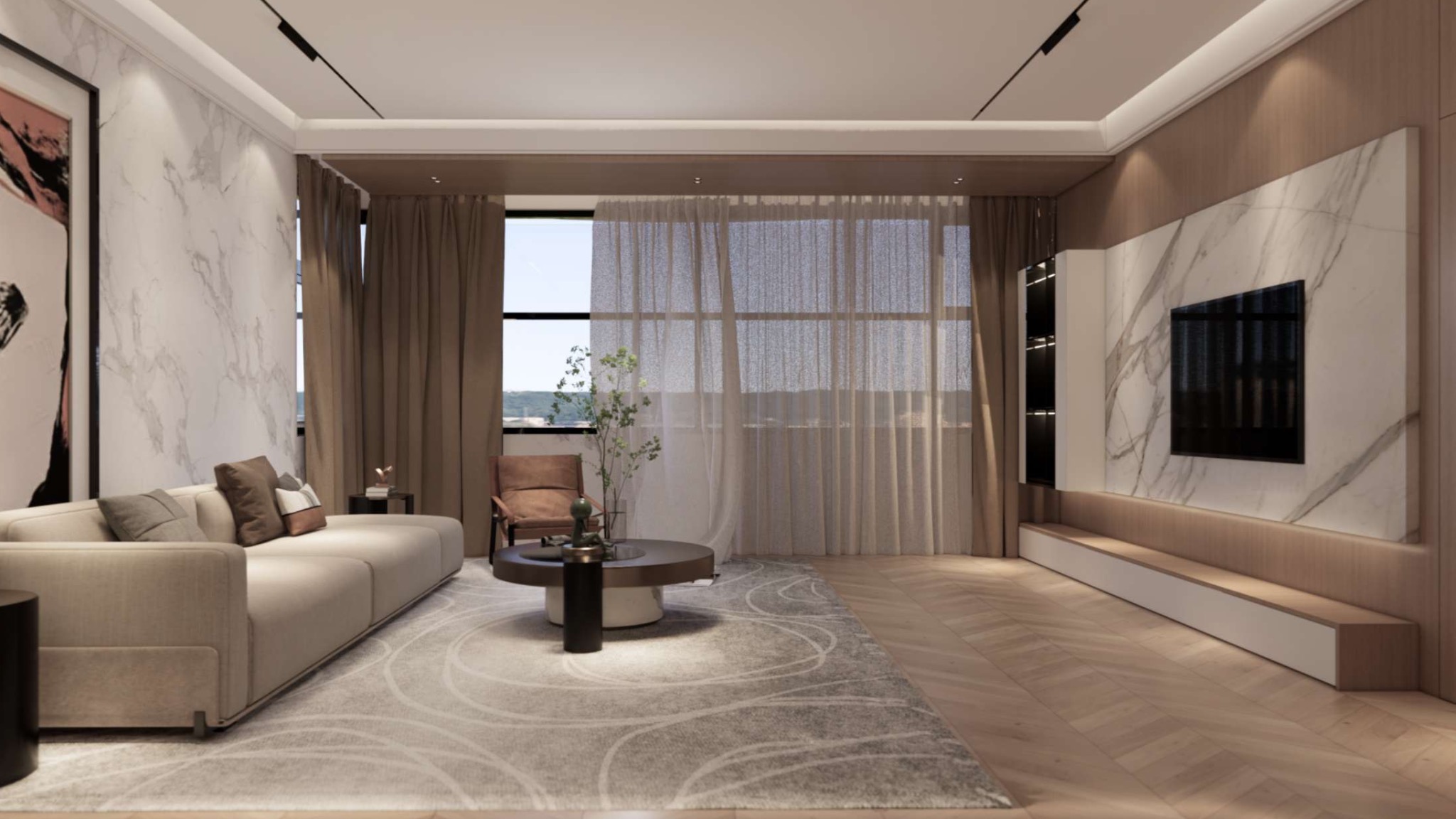 Jasny salon z beżową sofą, okrągłym stolikiem kawowym z dekoracją, marmurową ścianą z telewizorem i parkietem ułożonym w jodełkę.