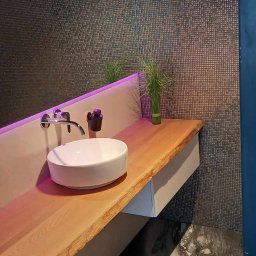 Wykończenia wnętrz  - flizy