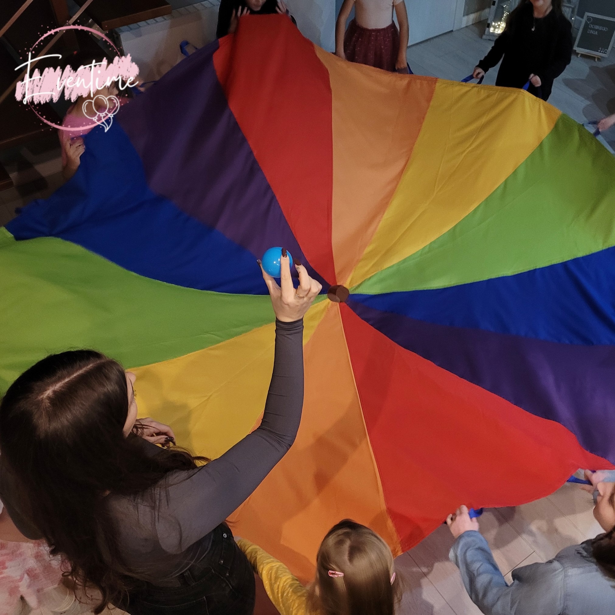 Kolorowa chusta/ Ciekawe zabawy/ Chusta animacyjna/ Urodziny dla dziecka