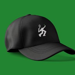 MIXTURE MARKETING SPÓŁKA Z OGRANICZONĄ ODPOWIEDZIALNOŚCIĄ - Czarna czapka z daszkiem z białym graficznym logo tenisisty na zielonym tle.