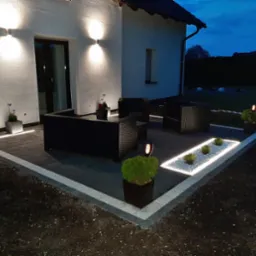 Hermetyczne oświetlenie liniowe tarasu