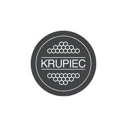 Okrągłe logo firmy 'KRUPIEC' ze Świdwina na ciemnoszarym tle, z motywem plastra miodu powyżej i poniżej nazwy, w minimalistycznym stylu.