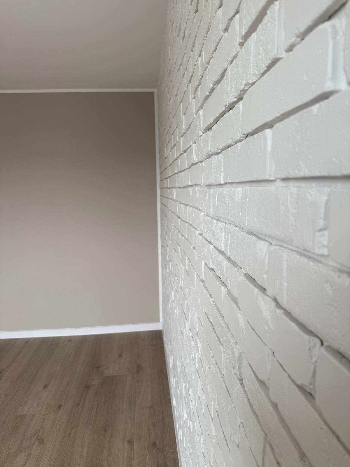 Prace wykonywane - malowanie + cegiełka