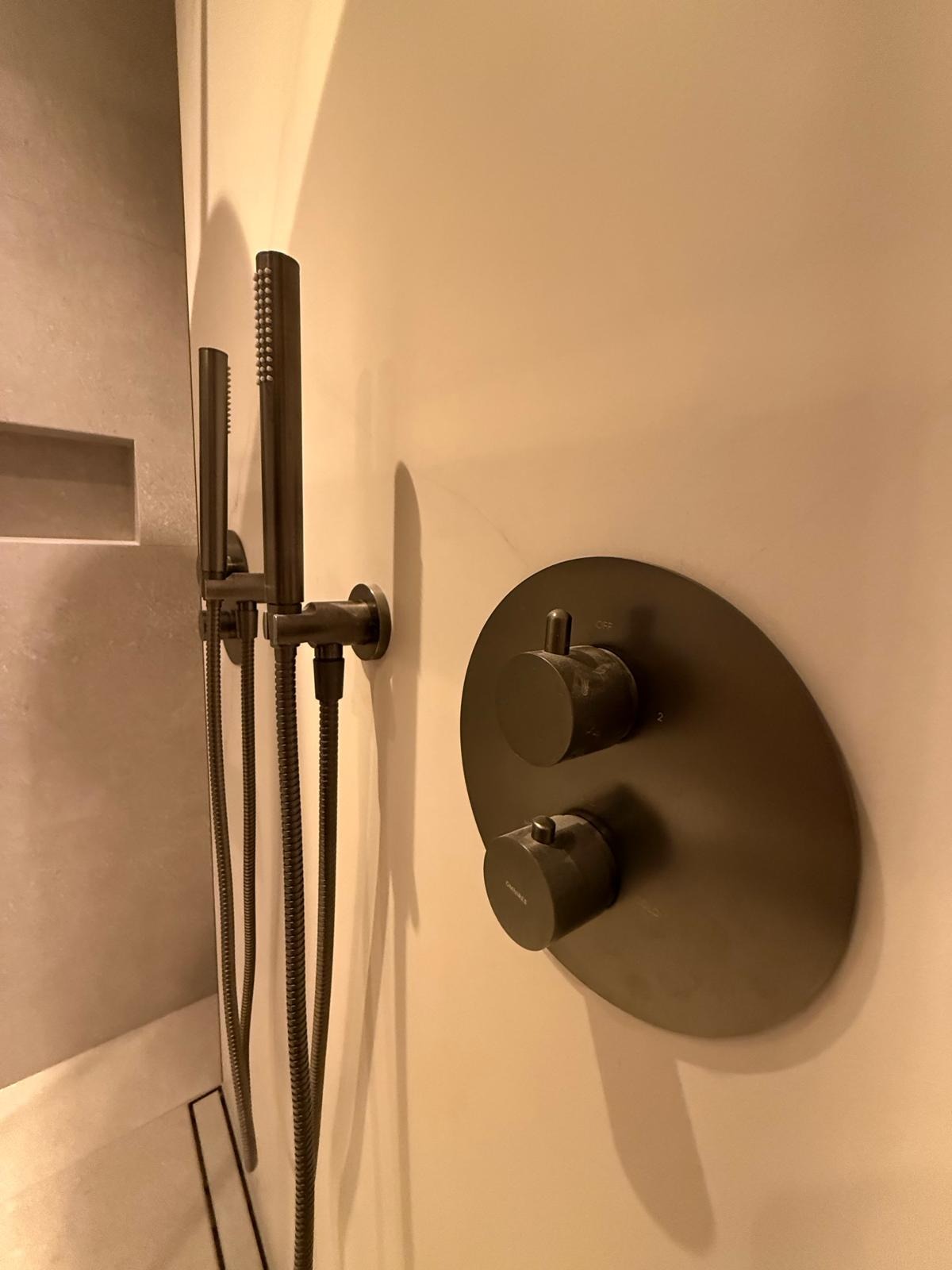 Wykonujemy Piękne łazienki z doświadczonymi glazurnikami.