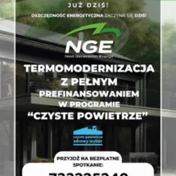 Baner reklamowy firmy NGE Next Generation Energy oferującej termomodernizację z pełnym prefinansowaniem w programie 'Czyste Powietrze', informujący o możliwości uzyskania do 135.000 PLN...