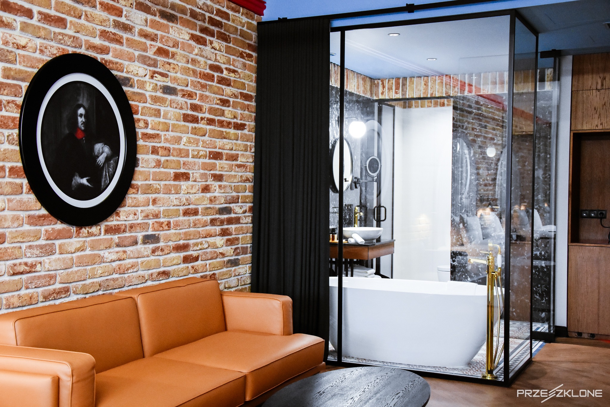 Zabudowy szklane | PRZESZKLONE