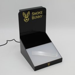 Podświetlany ekspozytor jednopozycyjny.