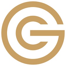 Złote logo firmy w kształcie okręgu z wpisanymi literami G i C, stylizowane na nowoczesny i minimalistyczny.