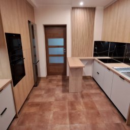 VITALII DERDIIENKO VIDE-REM - Remonty domów i kamienic Częstochowa