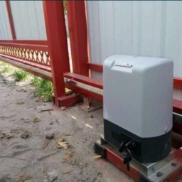 Serwis naprawa bram.