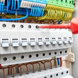 Usługi elektryczne Michał Kazik - Doskonałej Jakości Wymiana Przyłącza Elektrycznego Piekary Śląskie