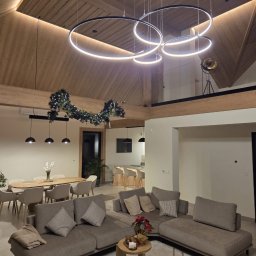 🏡 Dom od podstaw – kompleksowa instalacja elektryczna

Kolejna realizacja zakończona ✔
Wykonaliśmy pełen zakres prac od stanu surowego do wykończenia 