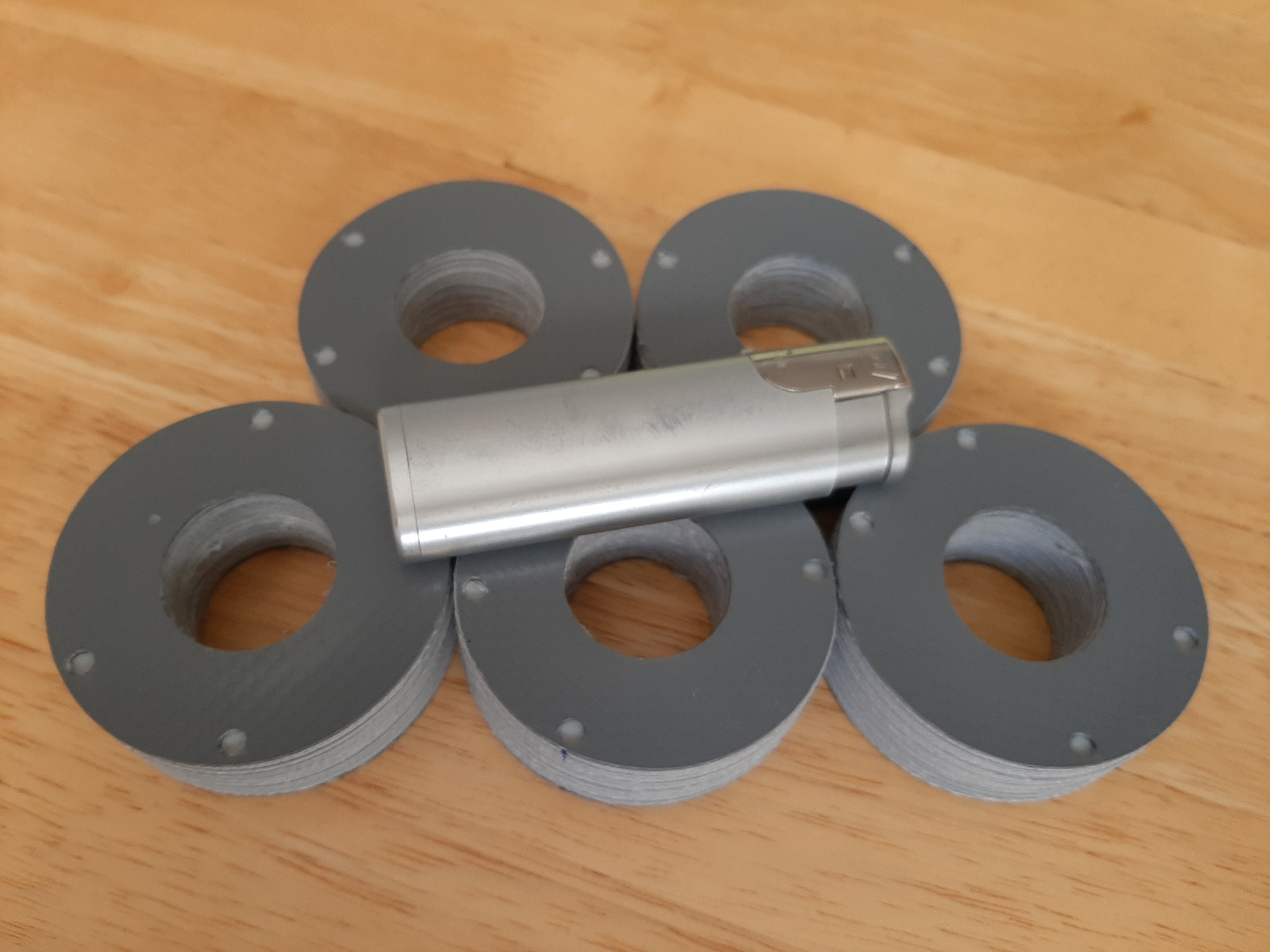 Osłony o niewielkich wymiarach do sprzętu pomiarowego