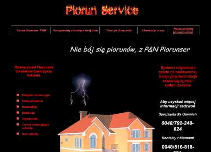 Ilustracja strony internetowej firmy Piorun Service z tekstem 'Nie bój się piorunów' i grafiką uderzenia pioruna nad domem, promująca systemy odgromowe.