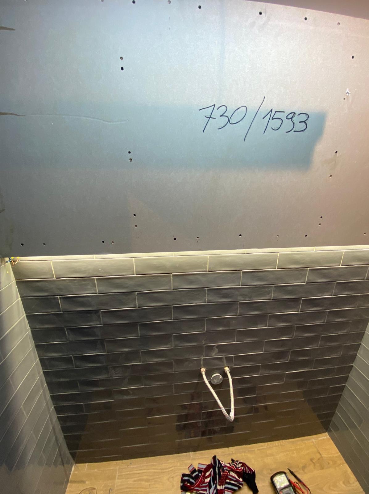 Modne oświetlenie LED w łazience