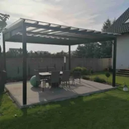 Zadaszenie ogrodowe stalowe z poliweglanem