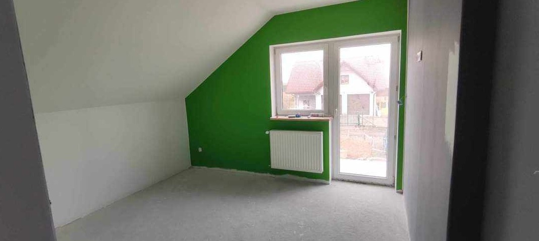 Pomieszczenie po malowaniu