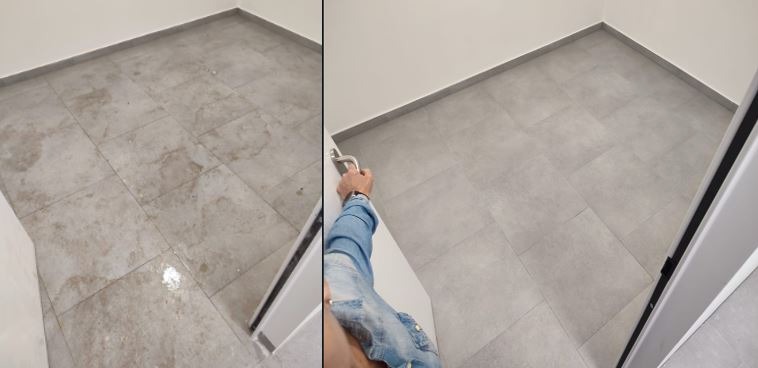 Porównanie stanu podłogi w łazience przed i po czyszczeniu: po lewej stronie widoczne zabrudzenia na płytkach, po prawej czysta, szara podłoga z płytek, z uchwytem drzwiowym i fragmentem ręki...