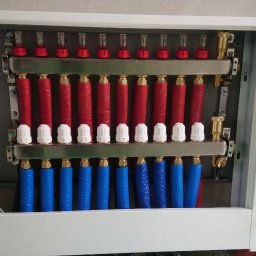 Rozdzielacz ogrzewania podłogowego 