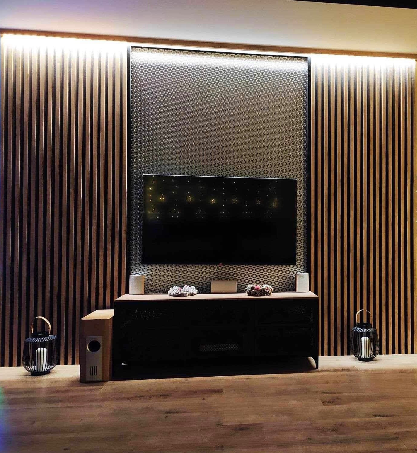 Ścianka RTV lamele czarna farba i siatka cięto ciągniona