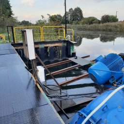 Modernizację naprawy i serwis  elektrowni wodnych.