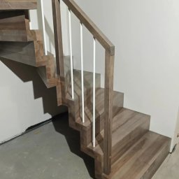 Schody drewniane Andrychów 3