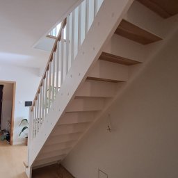 Schody drewniane Andrychów 3