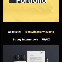 MoreThanCode Magdalena Orzechowska - Projekt strony internetowej orzechowskam.com.pl z portfolio i elementami identyfikacji wizualnej, takimi jak wizytówka, papier firmowy i długopis, zaprezentowanymi na ciemnym tle.