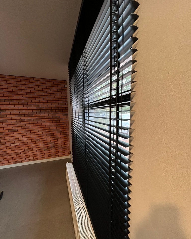 Żaluzje o szerokości 50mm