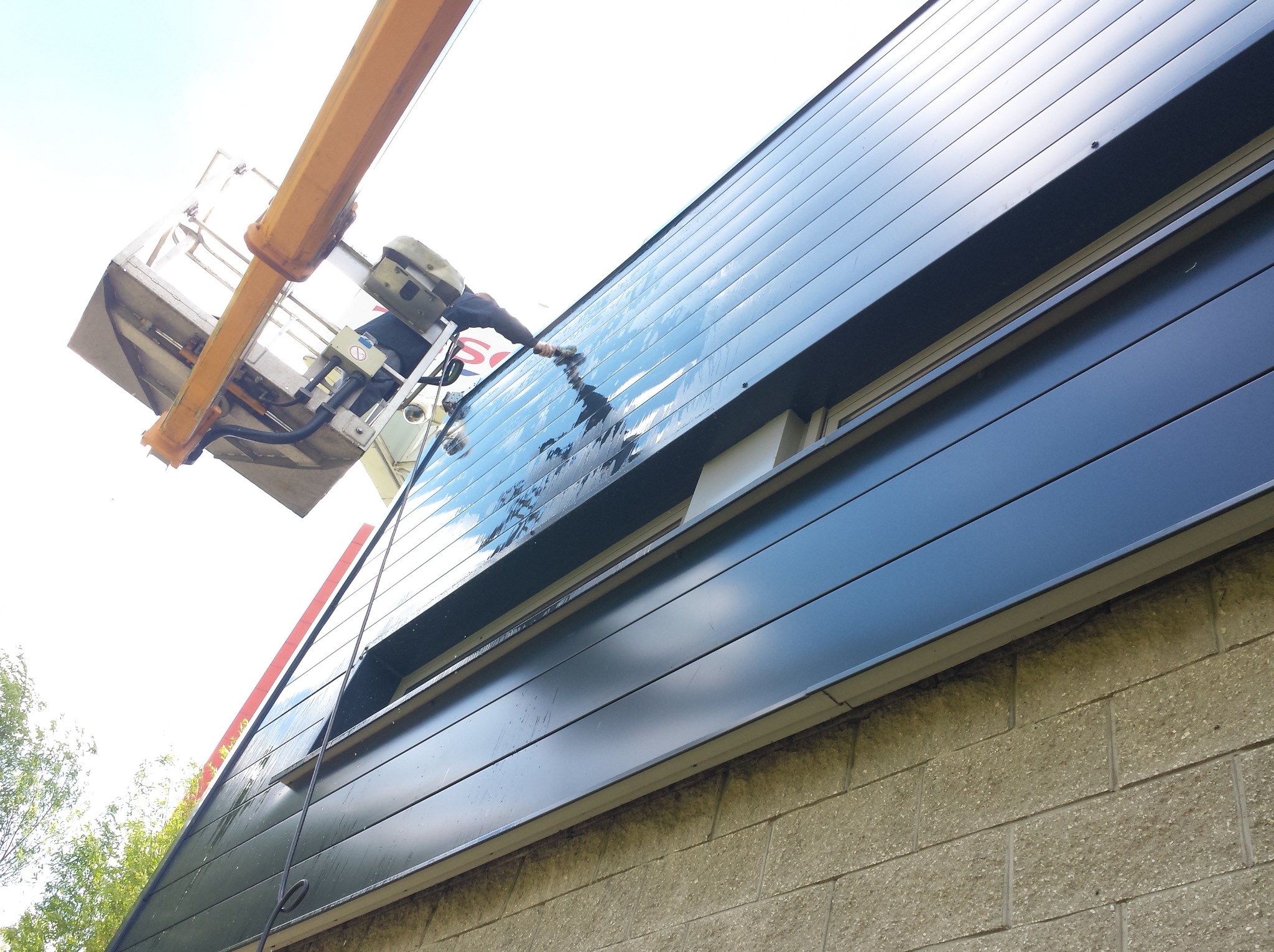 Mycie elewacji Agata Meble Łódź.