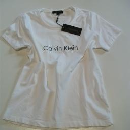 outlet stock odziezy markowej