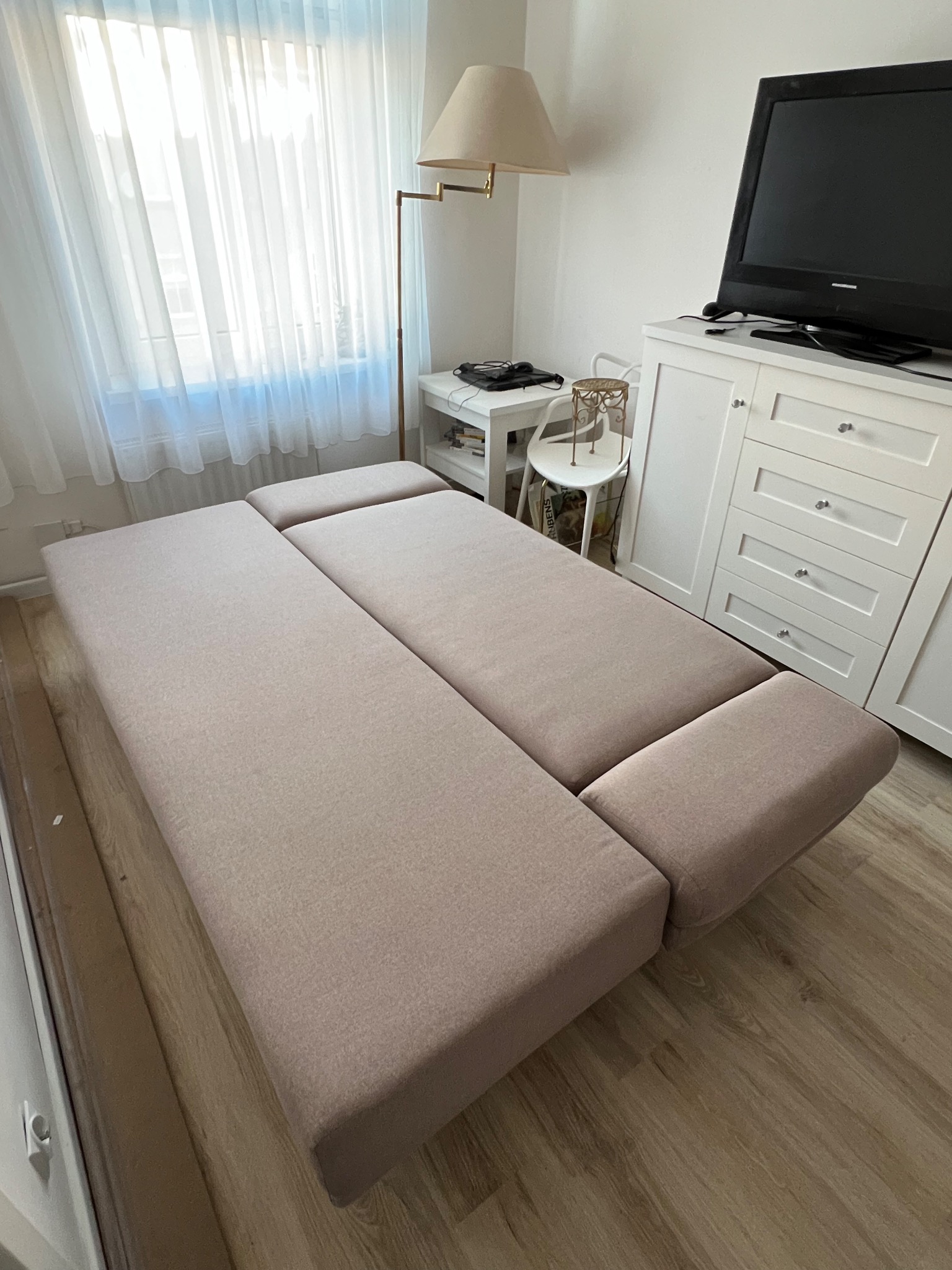 Pranie tapicerki Legnica