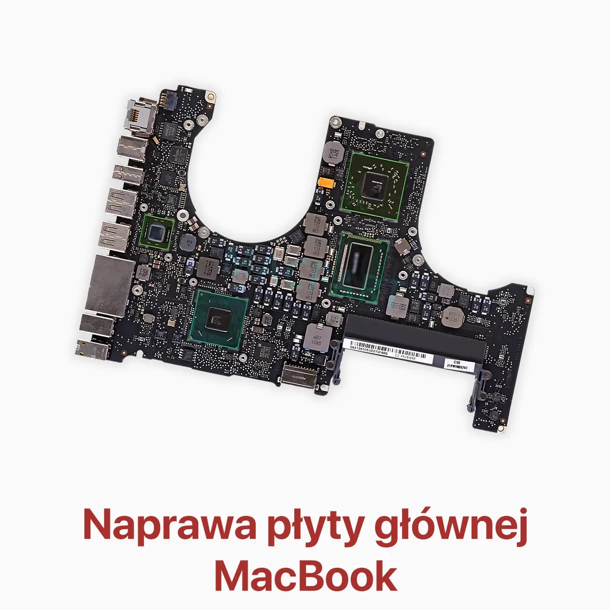 Płyta główna MacBooka z widocznymi układami scalonymi, portami USB i innymi komponentami elektronicznymi, leżąca na białym tle.