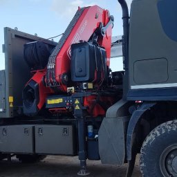 Monitoring maszyn budowlanych
- kontrola pracy dźwigów HDS